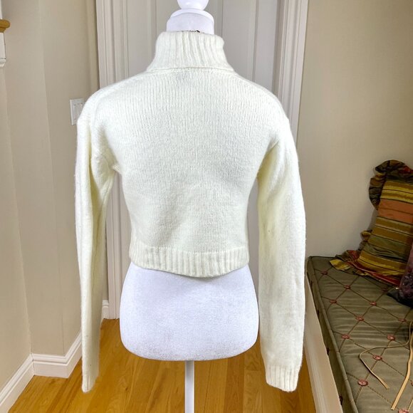 Sunday Best Sweater Turtleneck Merino Wool Blend Cropped Cream Ivory (S) Aritzia - Picture 3 of 7
